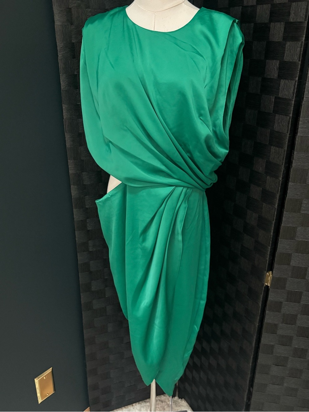 ASOS DESIGN Satin Draped Column Split Maxi Dress Cut Out Side Emerald Green